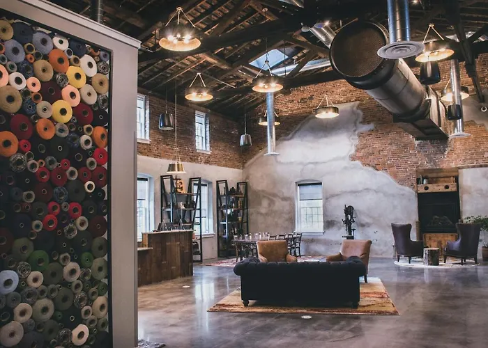 Hotel Millwright