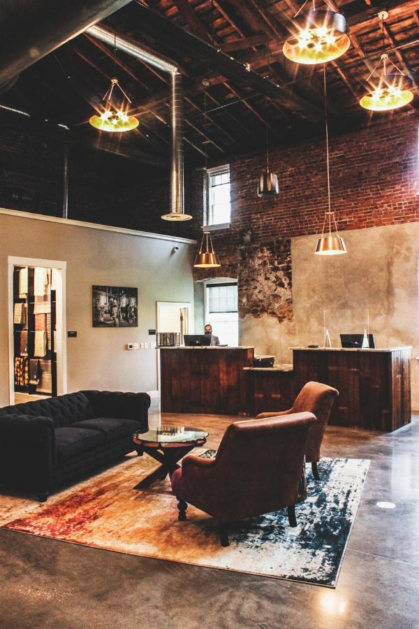 Hotel Millwright